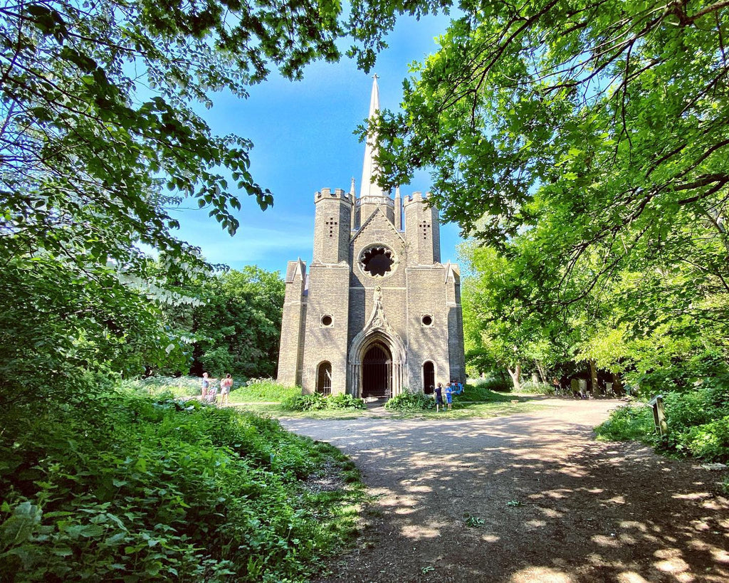 Abney Park Chapel under blue sky